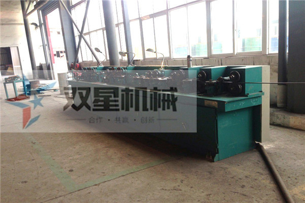復(fù)合型包芯線機(jī)組